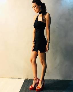 Luli Fernández feet photo thumbnail