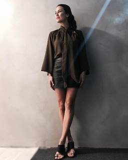 Luli Fernández feet photo thumbnail