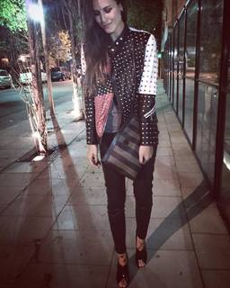 Luli Fernández feet photo thumbnail
