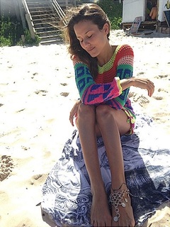 Luli Fernández feet photo thumbnail