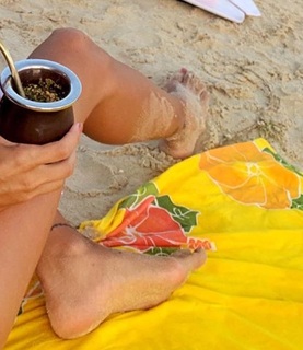 Luli Fernández feet photo thumbnail