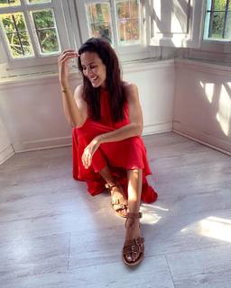Luli Fernández feet photo thumbnail