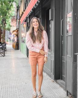 Luli Fernández feet photo thumbnail