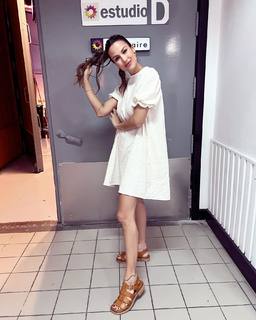 Luli Fernández feet photo thumbnail