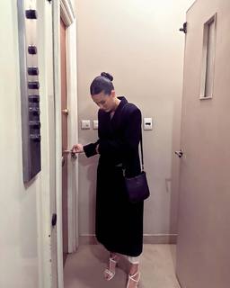 Luli Fernández feet photo thumbnail