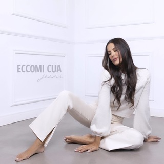 Luli Fernández feet photo thumbnail