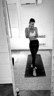 Luli Fernández feet photo thumbnail