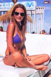 Luli Fernández feet photo thumbnail