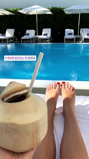 Luma Costa feet photo 20