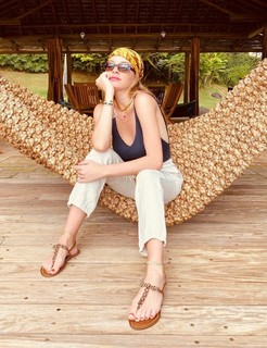 Luma Costa feet photo 6