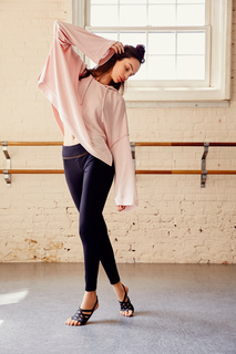 Luma Grothe feet photo 17