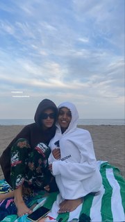 Luna Blaise feet photo thumbnail