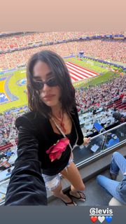 Luna Blaise feet photo 9