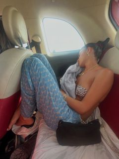 Luna Blaise feet photo 1