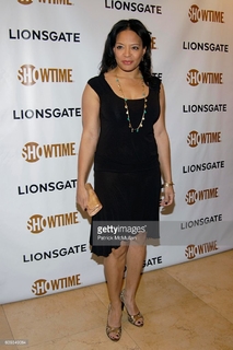Luna Lauren Velez feet photo thumbnail