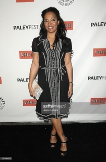 Luna Lauren Velez feet photo thumbnail