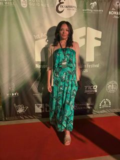 Luna Lauren Velez feet photo 1