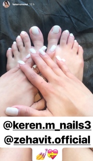 Luna Mansour feet photo 2