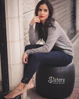 Luna Mansour feet photo 8