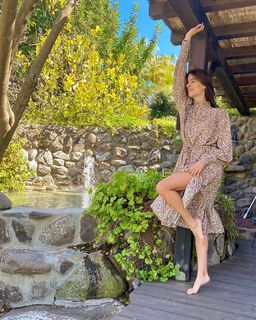 Luna Mansour feet photo 17