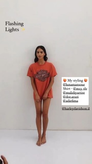 Luna Mansour feet photo 16