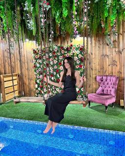 Luna Mansour feet photo 5