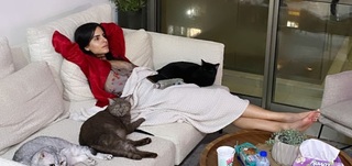 Luna Mansour feet photo 13