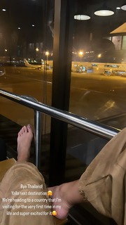Luna Mansour feet photo 6