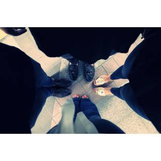 Luna Maya feet photo 3