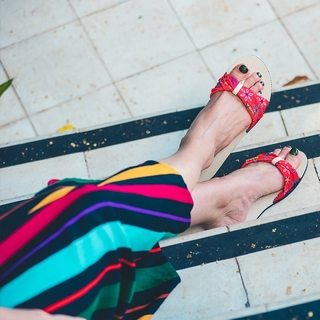 Luna Maya feet photo 17