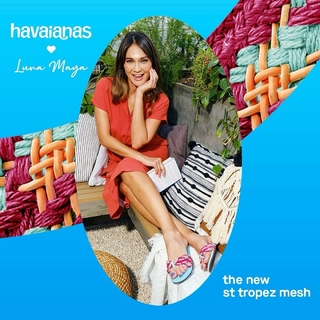 Luna Maya feet photo 15