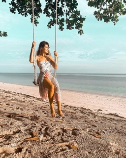 Luna Maya feet photo 15