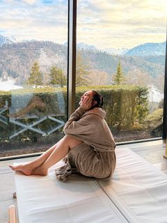 Luna Maya feet photo 7