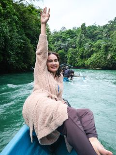 Luna Maya feet photo 5