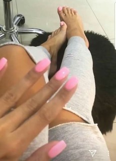 Luna Đogani feet photo 1