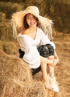 Luodan Wang feet photo 20