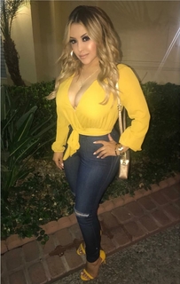 Lupe Ramos feet photo thumbnail