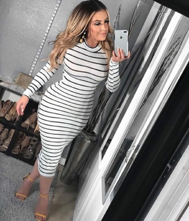 Lupe Ramos feet photo thumbnail