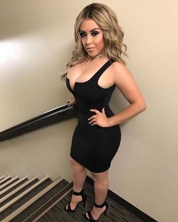 Lupe Ramos feet photo thumbnail