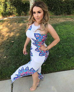 Lupe Ramos feet photo thumbnail