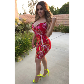 Lupe Ramos feet photo thumbnail