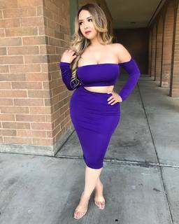 Lupe Ramos feet photo thumbnail