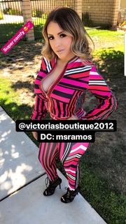 Lupe Ramos feet photo thumbnail