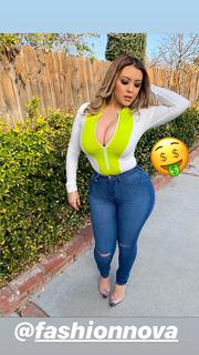 Lupe Ramos feet photo thumbnail