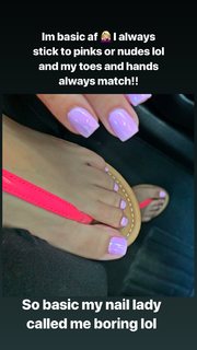 Lupe Ramos feet photo thumbnail