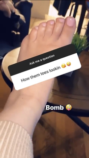 Lupe Ramos feet photo thumbnail