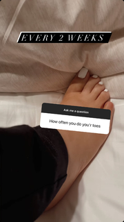 Lupe Ramos feet photo thumbnail