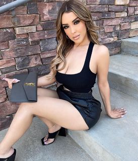 Lupe Ramos feet photo thumbnail