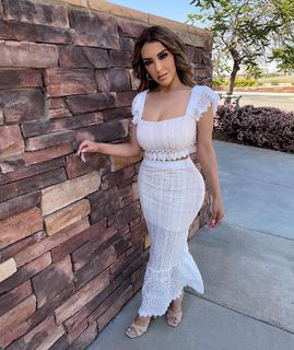 Lupe Ramos feet photo thumbnail