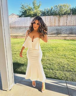 Lupe Ramos feet photo thumbnail